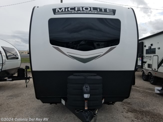 2024 Forest River Flagstaff Micro Lite 22FBS - New Travel Trailer For Sale by Colonia Del Rey RV in Corpus Christi, Texas