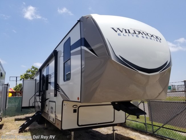 New 2024 Forest River Wildwood Heritage Glen 35RE available in Corpus Christi, Texas