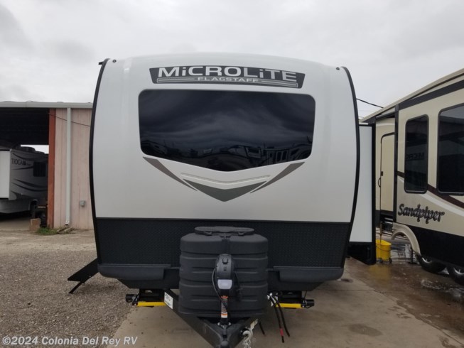2024 Forest River Flagstaff Micro Lite 25DK - New Travel Trailer For Sale by Colonia Del Rey RV in Corpus Christi, Texas
