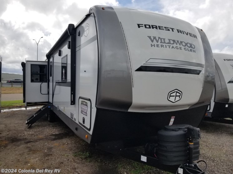 New 2025 Forest River Wildwood Heritage Glen 308RL available in Corpus Christi, Texas