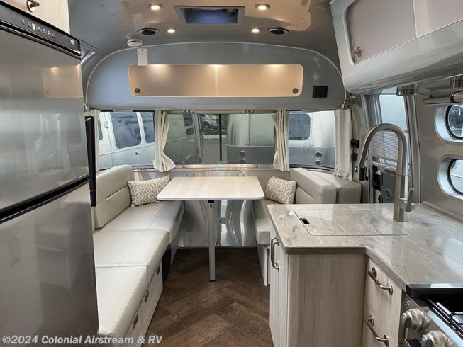2023 Airstream International 25RBT Twin - New Travel Trailer For Sale by Colonial Airstream & RV in Millstone Township, New Jersey