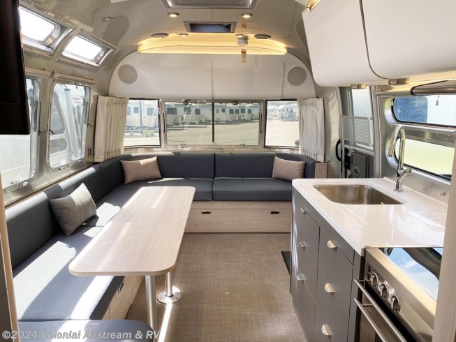 2023 Airstream Globetrotter 30RBT Twin - New Travel Trailer For Sale by Colonial Airstream & RV in Millstone Township, New Jersey
