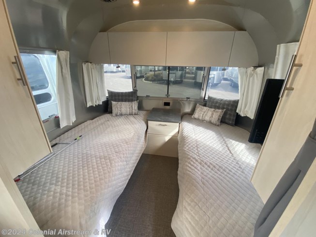 2024 Flying Cloud 30FBT Office by Airstream from Colonial Airstream & RV in Millstone Township, New Jersey