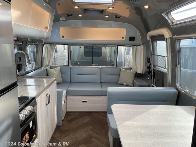 2024 Airstream International 28RBQ Queen - New Travel Trailer For Sale by Colonial Airstream & RV in Millstone Township, New Jersey