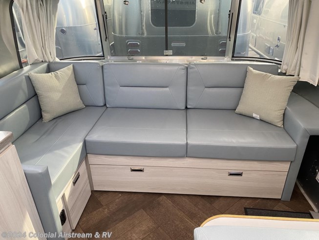 2024 International 28RBQ Queen by Airstream from Colonial Airstream & RV in Millstone Township, New Jersey
