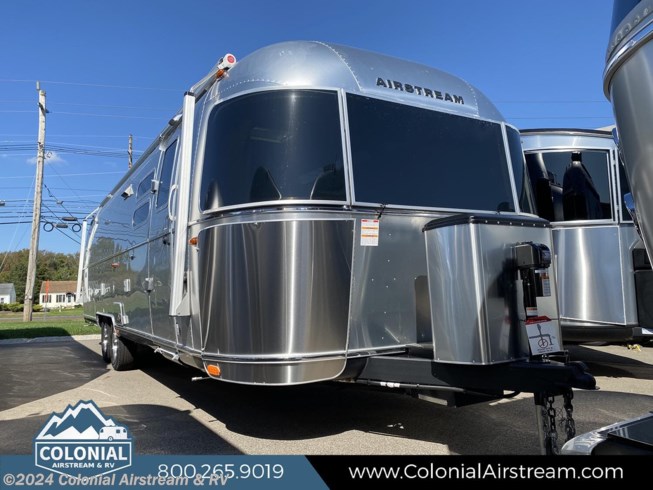New 2024 Airstream Globetrotter 30RBQ Queen available in Millstone Township, New Jersey