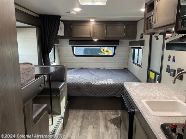 2021 Jayco Jay Flight SLX 7 184BS - Used Travel Trailer For Sale by Colonial Airstream & RV in Millstone Township, New Jersey