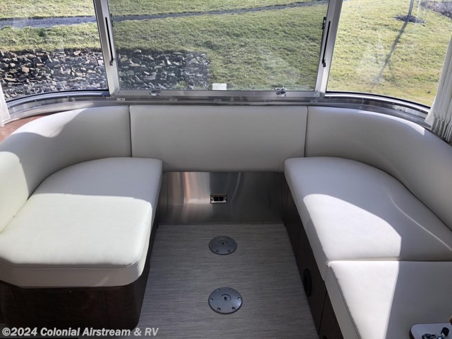 2024 Globetrotter 27FBT Twin by Airstream from Colonial Airstream & RV in Millstone Township, New Jersey