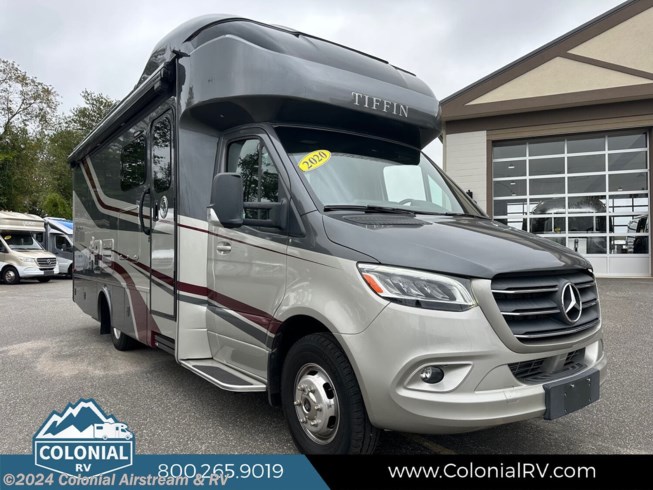 Used 2020 Tiffin Wayfarer 25 RW available in Millstone Township, New Jersey