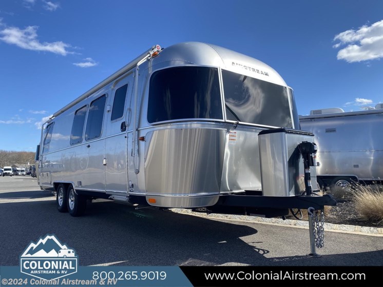 New 2024 Airstream Flying Cloud 28RBT Twin available in Millstone Township, New Jersey