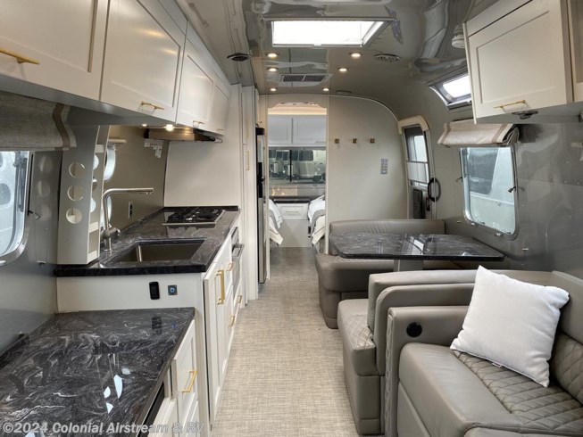 2024 Airstream Classic 33FBT Twin - New Travel Trailer For Sale by Colonial Airstream & RV in Millstone Township, New Jersey