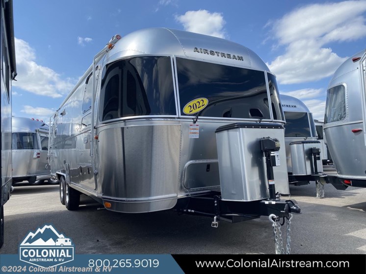 Used 2022 Airstream Flying Cloud 27FBT Twin available in Millstone Township, New Jersey