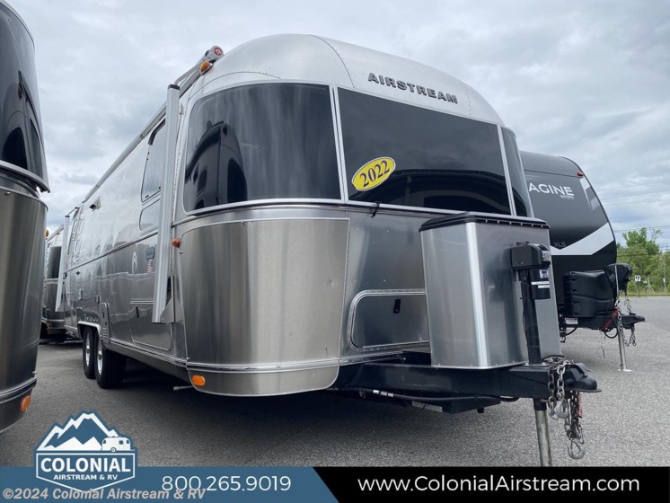 Used 2022 Airstream Globetrotter 27FBT Twin available in Millstone Township, New Jersey