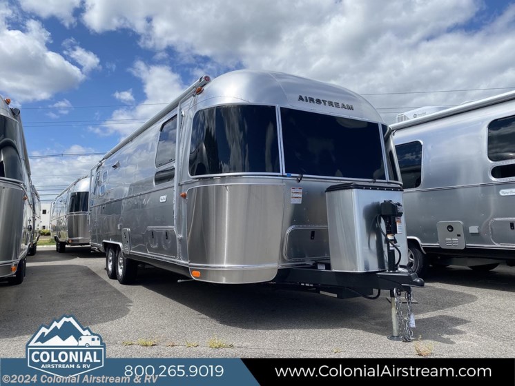 New 2024 Airstream Flying Cloud 27FBT Twin available in Millstone Township, New Jersey