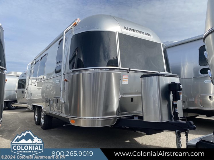 New 2025 Airstream Flying Cloud 23FBT Twin available in Millstone Township, New Jersey