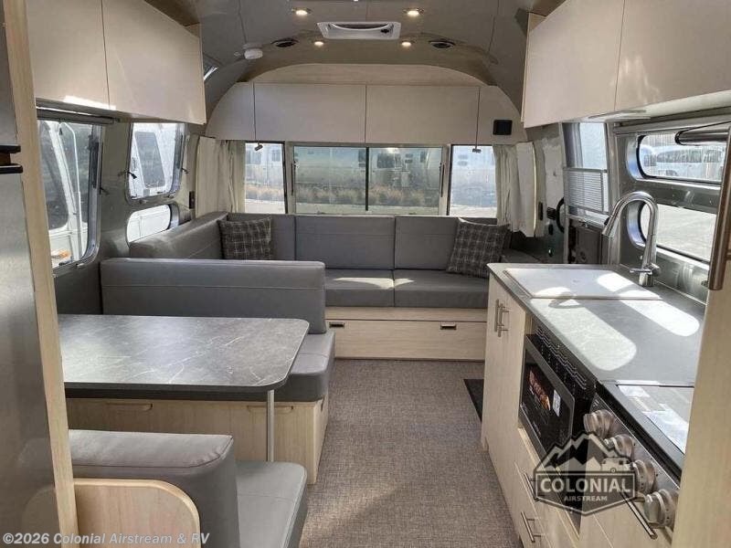2025 Airstream Flying Cloud 30RBQ Queen - New Travel Trailer For Sale by Colonial Airstream & RV in Millstone Township, New Jersey