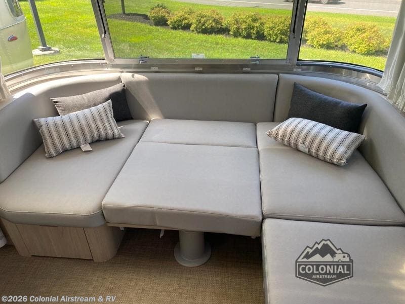 New 2025 Airstream Globetrotter 25FBQ Queen available in Millstone Township, New Jersey