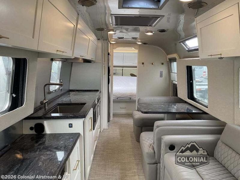 2021 Classic 33FBQ Queen by Airstream from Colonial Airstream & RV in Millstone Township, New Jersey