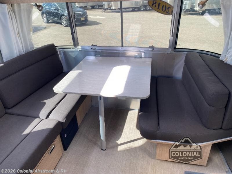 2018 Flying Cloud 25RBQ Queen by Airstream from Colonial Airstream & RV in Millstone Township, New Jersey