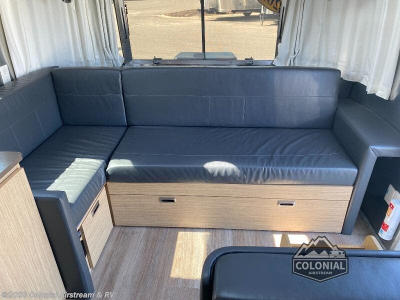 2016 Flying Cloud 28RBT Twin by Airstream from Colonial Airstream & RV in Millstone Township, New Jersey