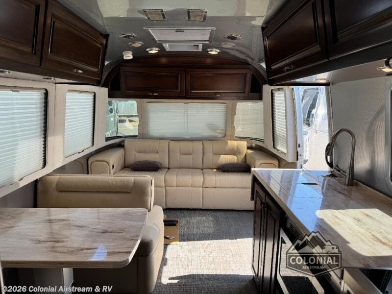 2020 Classic 30RBQ Queen by Airstream from Colonial Airstream & RV in Millstone Township, New Jersey