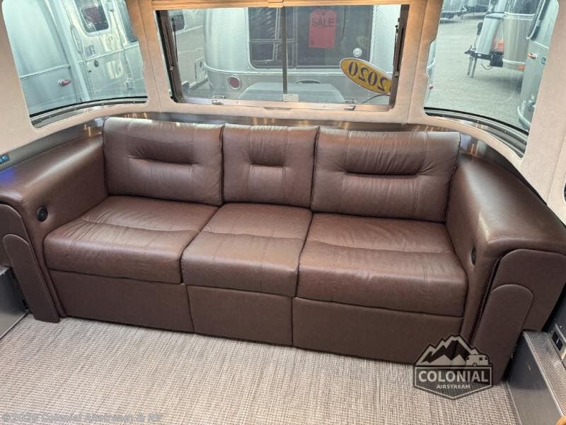 2020 Classic 30RBQ Queen by Airstream from Colonial Airstream & RV in Millstone Township, New Jersey