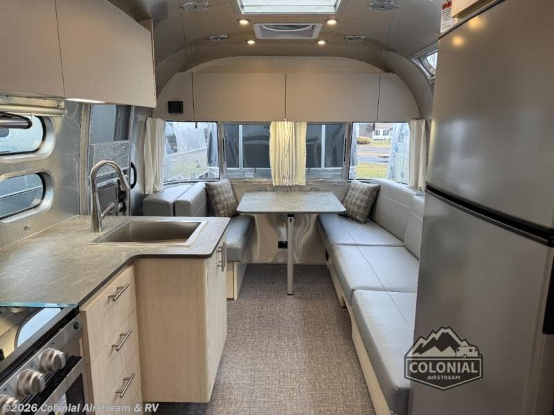 2026 Airstream Flying Cloud 27FBT Twin - New Travel Trailer For Sale by Colonial Airstream & RV in Millstone Township, New Jersey