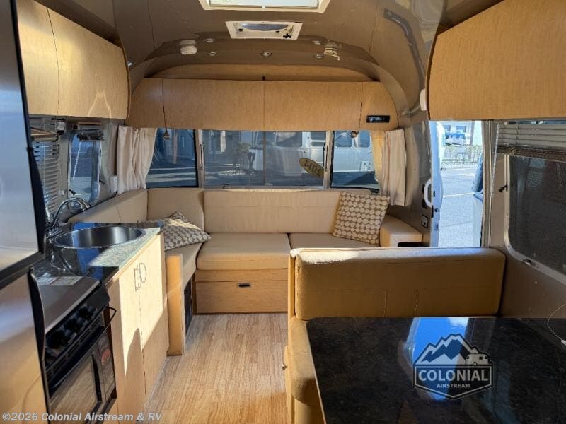 2014 Airstream Flying Cloud 28RBQ Queen - Used Travel Trailer For Sale by Colonial Airstream & RV in Millstone Township, New Jersey