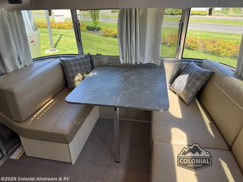 2026 Flying Cloud 27FBT Twin by Airstream from Colonial Airstream & RV in Millstone Township, New Jersey