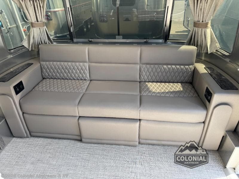 2026 Classic 28RBT Twin by Airstream from Colonial Airstream & RV in Millstone Township, New Jersey