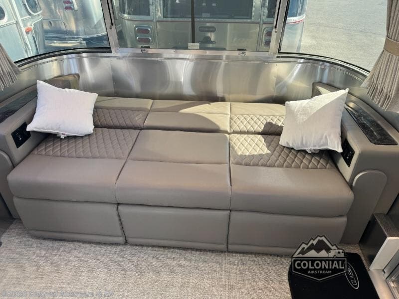 New 2026 Airstream Classic 28RB Twin available in Millstone Township, New Jersey