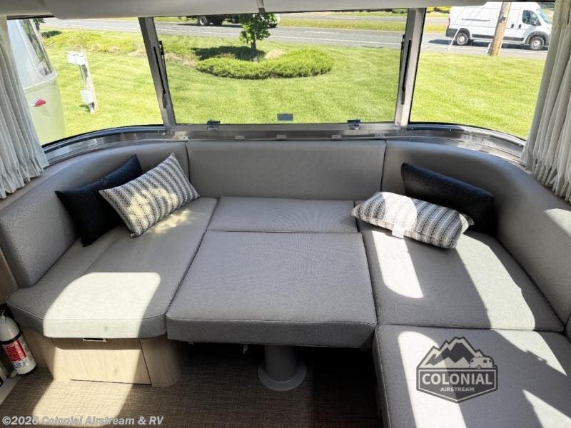 2026 Globetrotter 25FB Twin by Airstream from Colonial Airstream & RV in Millstone Township, New Jersey
