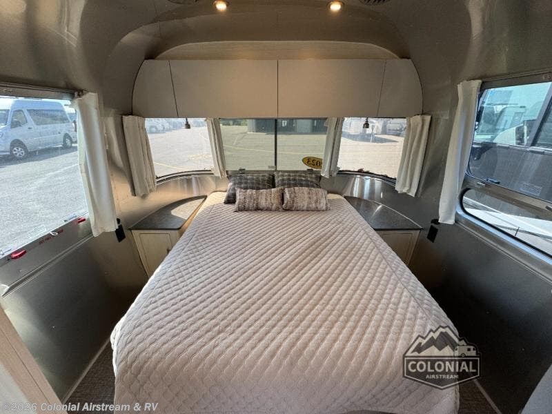 2023 Flying Cloud 30FB Bunk by Airstream from Colonial Airstream & RV in Millstone Township, New Jersey