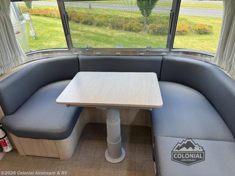2026 Globetrotter 25FBT Twin by Airstream from Colonial Airstream & RV in Millstone Township, New Jersey