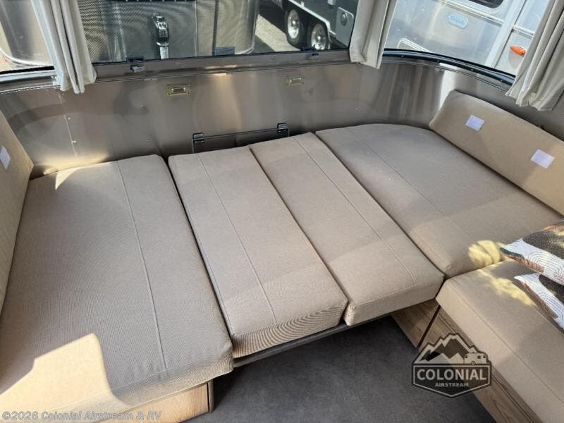 New 2027 Airstream Flying Cloud 25FBT Twin available in Millstone Township, New Jersey