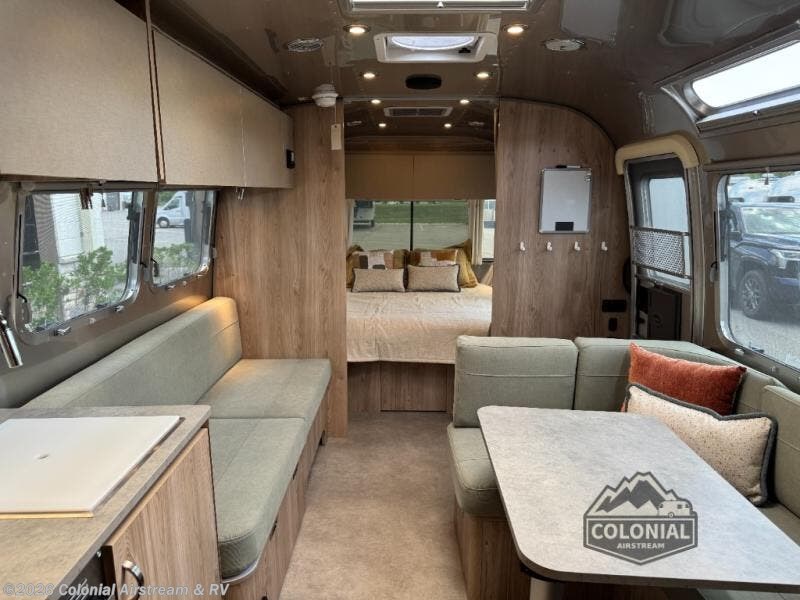 2027 Airstream Flying Cloud 30FBB Bunk Queen - New Travel Trailer For Sale by Colonial Airstream & RV in Millstone Township, New Jersey