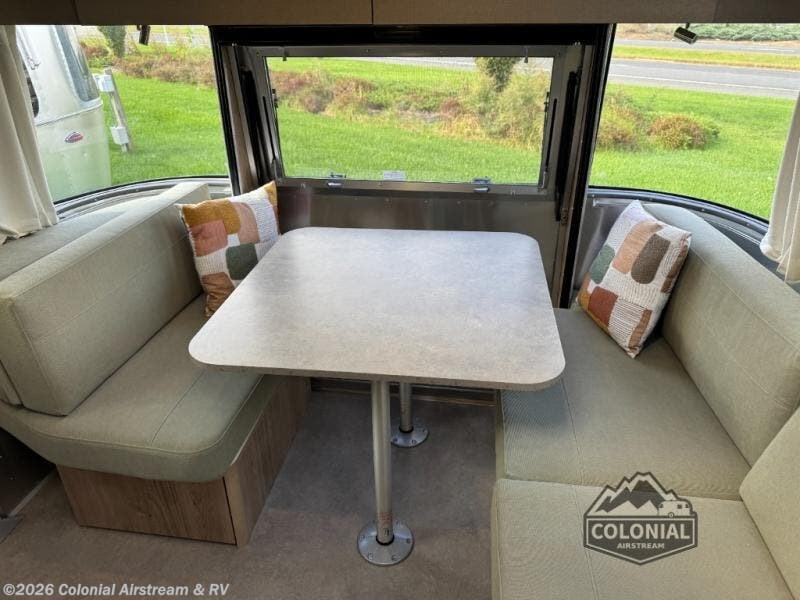 2027 Flying Cloud 25FBT Twin Hatch by Airstream from Colonial Airstream & RV in Millstone Township, New Jersey