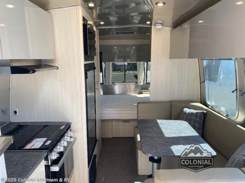 2021 Airstream Flying Cloud 23FBQ Queen - Used Travel Trailer For Sale by Colonial Airstream & RV in Millstone Township, New Jersey