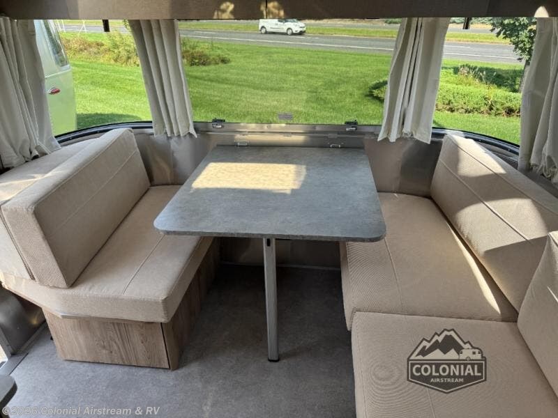 2027 Flying Cloud 25FBQ Queen by Airstream from Colonial Airstream & RV in Millstone Township, New Jersey