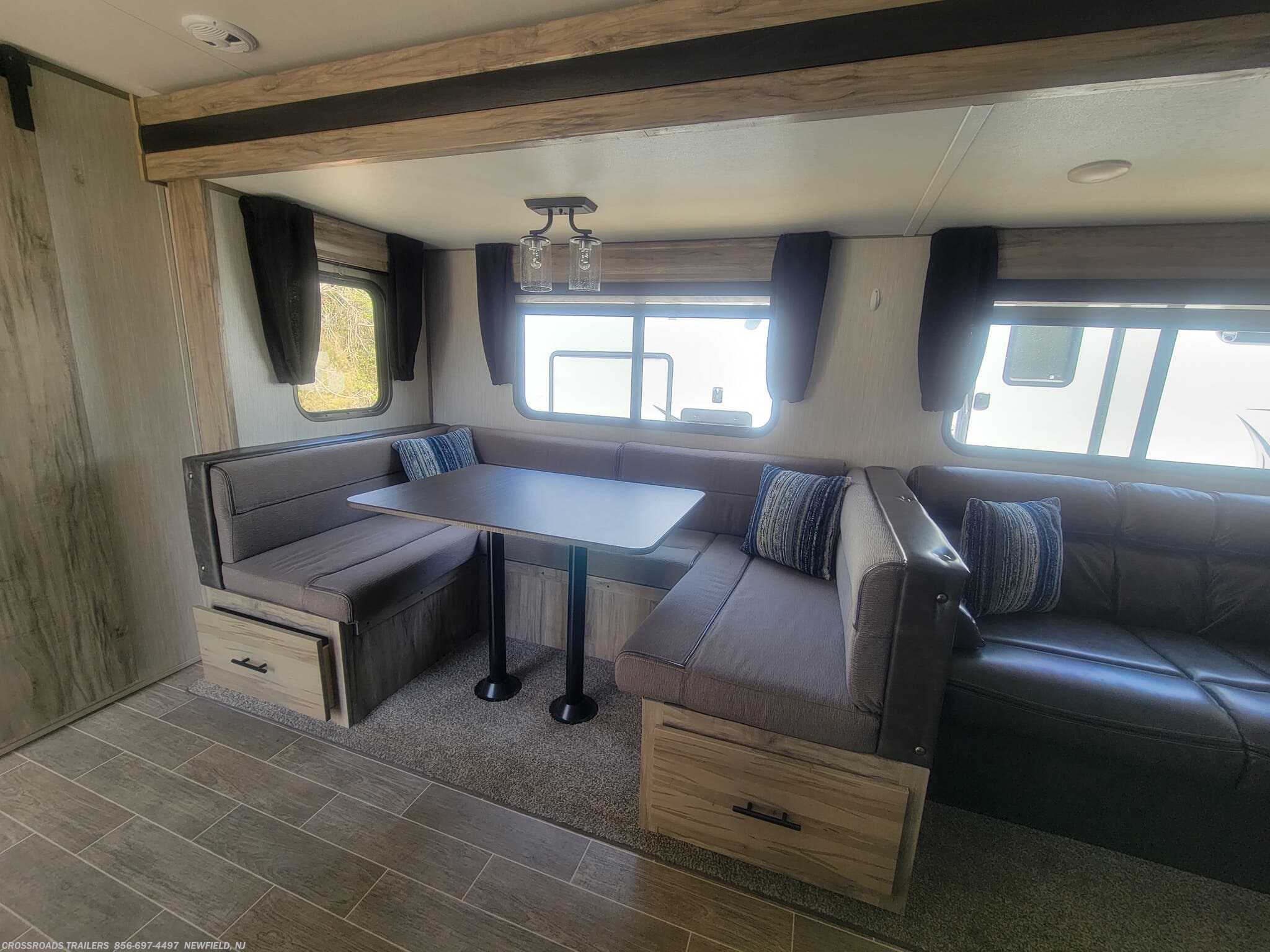 21 Forest River Cherokee Alpha Wolf 29qb Rv For Sale In Newfield Nj 044 1577 Rvusa Com Classifieds