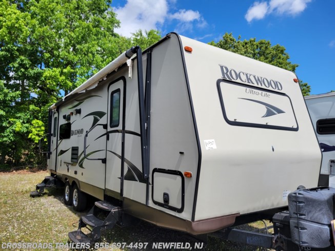 Used 2013 Forest River Rockwood Ultra Lite 2604WS available in Newfield, New Jersey
