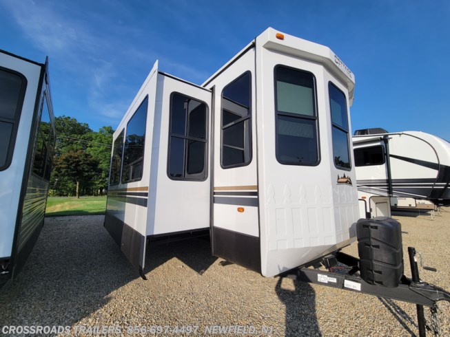 2022 Cedar Creek Cottage 40CDL by Forest River from Crossroads Trailer Sales, Inc. in Newfield, New Jersey