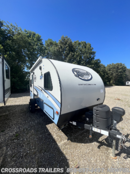 &lt;p style=&quot;text-align: center;&quot;&gt;Check out this awesome R-POD 190. This camper will be the perfect fit for you and your family and will surely make camping better than it&#39;s ever been. With features such as:&lt;/p&gt;
&lt;ul style=&quot;box-sizing: border-box; margin-top: 0px; margin-bottom: 1rem; font-family: &#39;Open Sans&#39;, sans-serif;&quot;&gt;
&lt;li style=&quot;box-sizing: border-box;&quot;&gt;Pass-Through Storage&lt;/li&gt;
&lt;li style=&quot;box-sizing: border-box;&quot;&gt;U-Shaped Dinette&lt;/li&gt;
&lt;li style=&quot;box-sizing: border-box;&quot;&gt;Kitchen Slide&lt;/li&gt;
&lt;li style=&quot;box-sizing: border-box;&quot;&gt;RV Queen Bed&lt;/li&gt;
&lt;li style=&quot;box-sizing: border-box;&quot;&gt;Front Windshield&lt;/li&gt;
&lt;li style=&quot;box-sizing: border-box;&quot;&gt;Queen size bed&lt;/li&gt;
&lt;li style=&quot;box-sizing: border-box;&quot;&gt;Refrigerator&amp;nbsp;&lt;/li&gt;
&lt;li style=&quot;box-sizing: border-box;&quot;&gt;Furnace&lt;/li&gt;
&lt;li style=&quot;box-sizing: border-box;&quot;&gt;Full Bathroom&lt;/li&gt;
&lt;li style=&quot;box-sizing: border-box;&quot;&gt;Seamless Counter tops&amp;nbsp;&lt;/li&gt;
&lt;li style=&quot;box-sizing: border-box;&quot;&gt;Accent Lighting&amp;nbsp;&lt;/li&gt;
&lt;/ul&gt;
&lt;p style=&quot;text-align: center;&quot;&gt;Along with so many more. For more information on this amazing unit give us a call at 856-697-4497 or email us at sales@crossroadstrailers.com&amp;nbsp;&lt;/p&gt;
&lt;p style=&quot;text-align: center;&quot;&gt;&amp;nbsp;&lt;/p&gt;