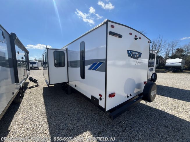 2024 Salem Cruise Lite 273QBXL by Forest River from Crossroads Trailer Sales, Inc. in Newfield, New Jersey
