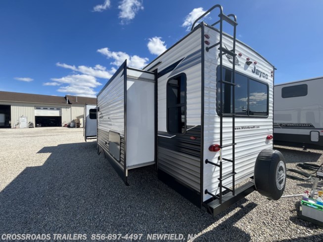 2022 Jayco Jay Flight 34RSBS - Used Travel Trailer For Sale by Crossroads Trailer Sales, Inc. in Newfield, New Jersey