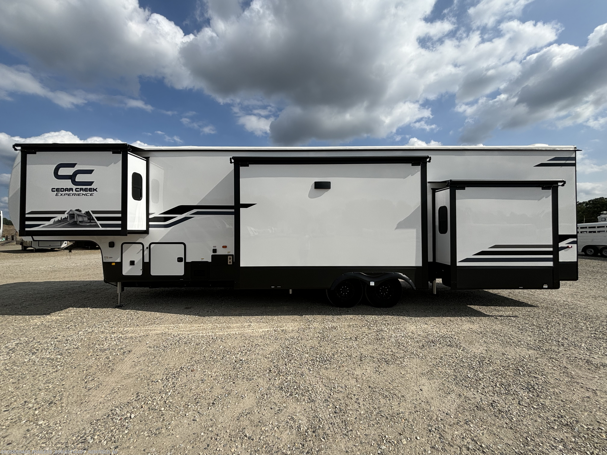 2025 Cedar Creek Experience 38DB by Forest River from Crossroads Trailer Sales, Inc. in Newfield, New Jersey