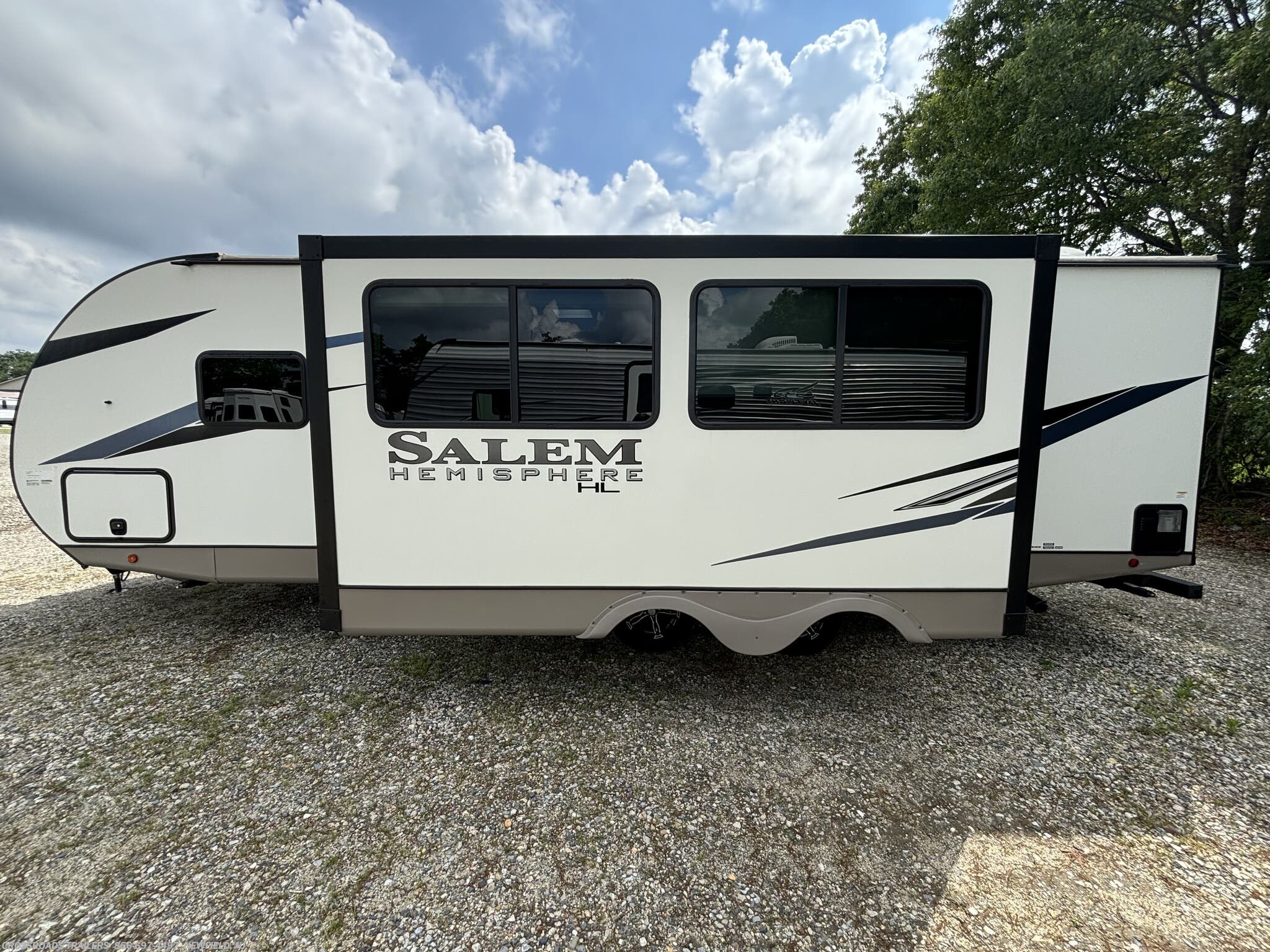 Used 2023 Forest River Salem Hemisphere Hyper-Lyte 25RBHL available in Newfield, New Jersey