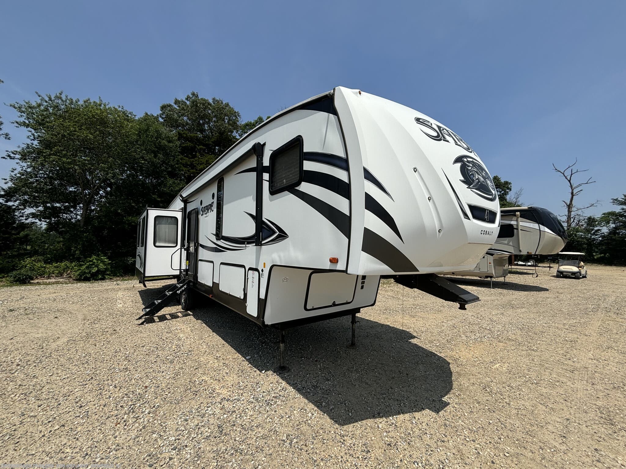 2019 Forest River Sabre 36BHQ