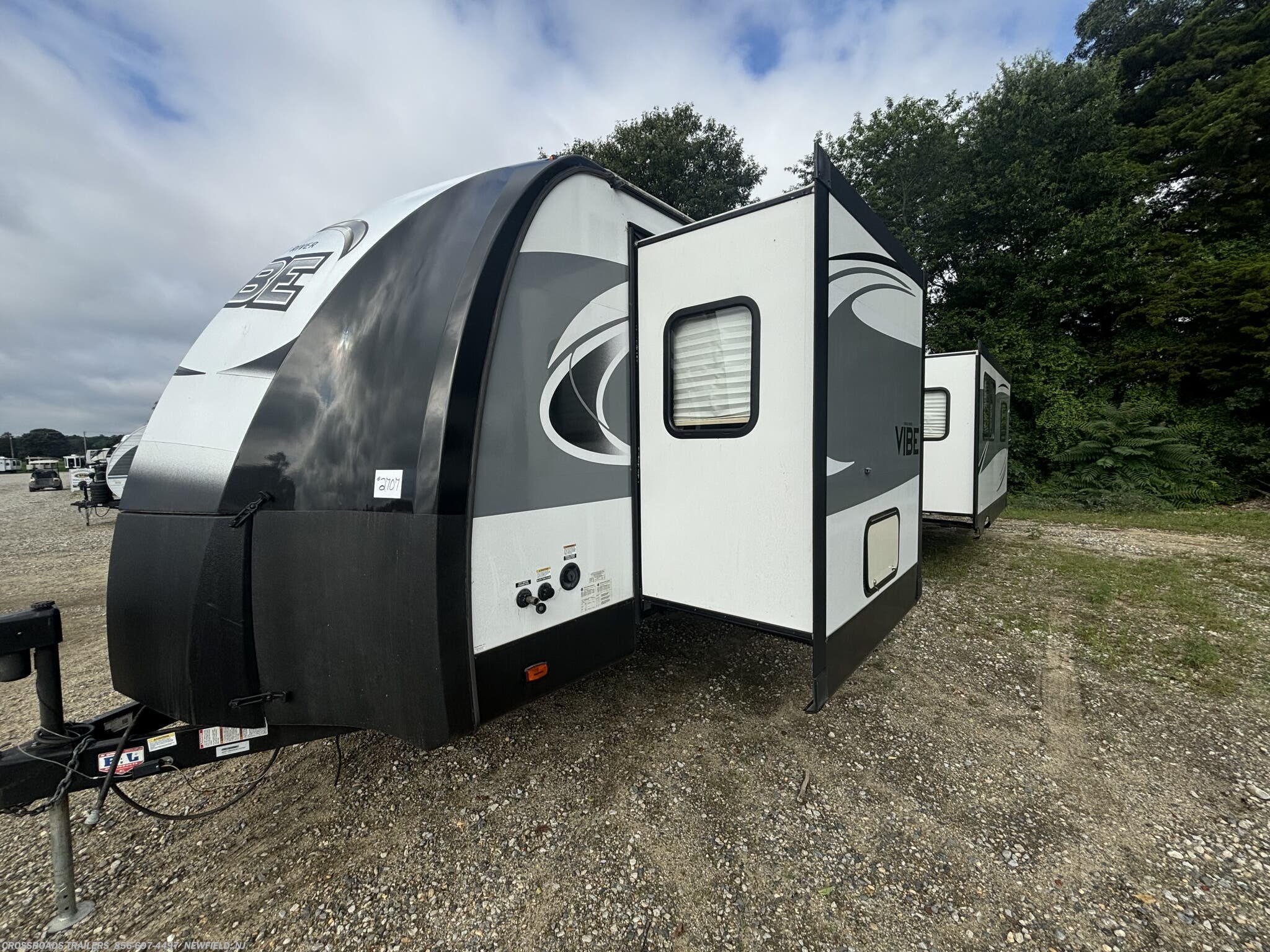 2018 Vibe 278RLS by Forest River from Crossroads Trailer Sales, Inc. in Newfield, New Jersey