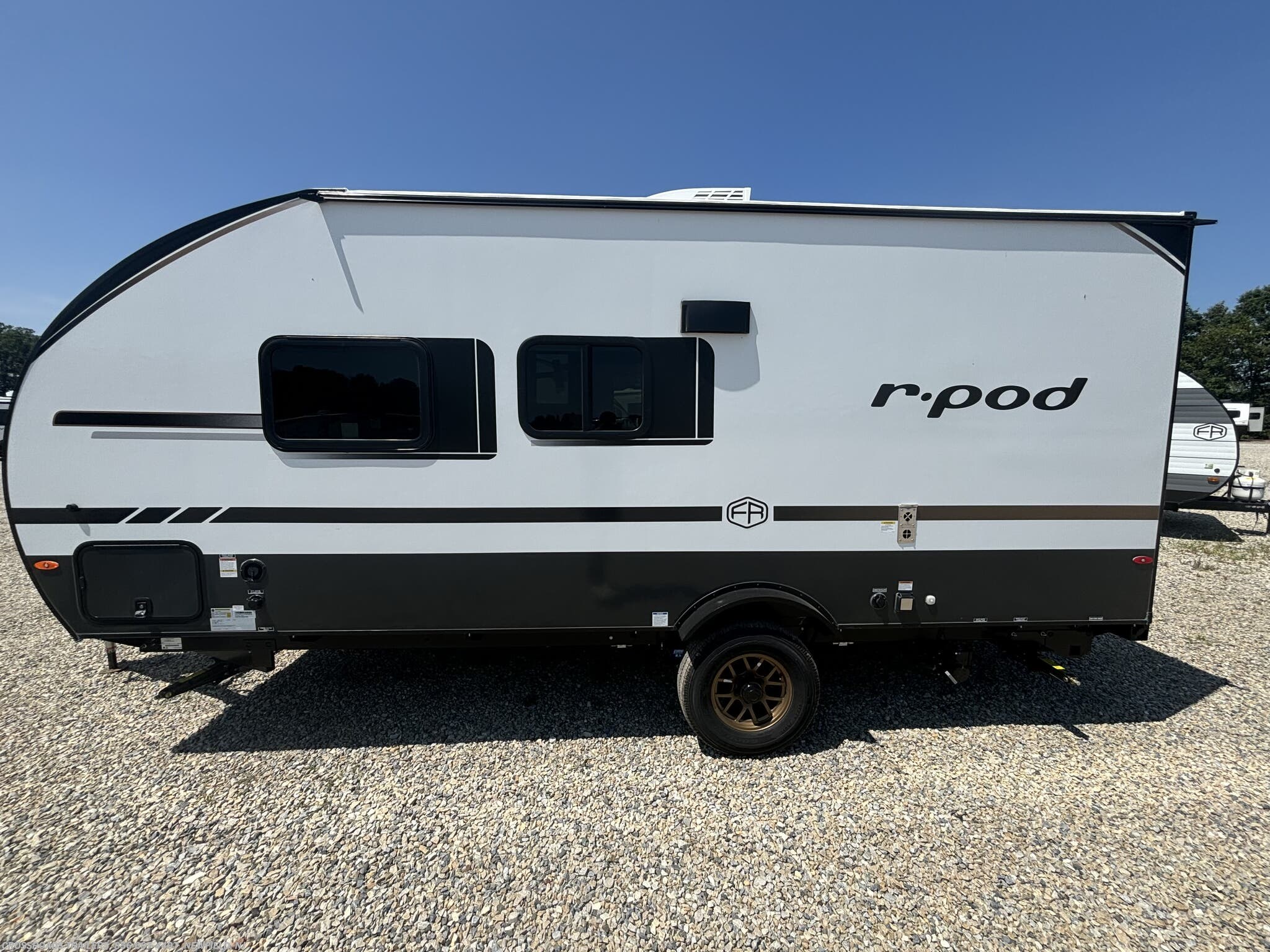 New 2026 Forest River R-Pod 192-80 available in Newfield, New Jersey